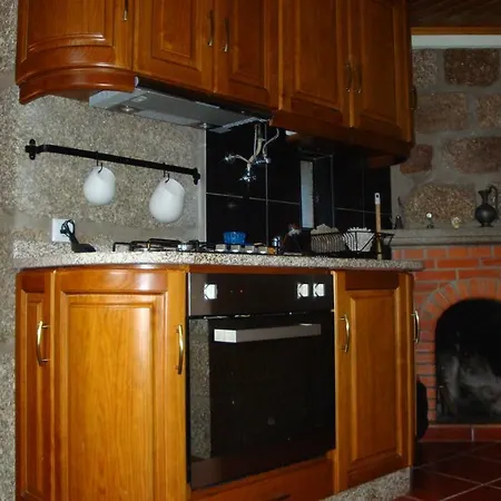 Holiday Casa Do Serradouro *
